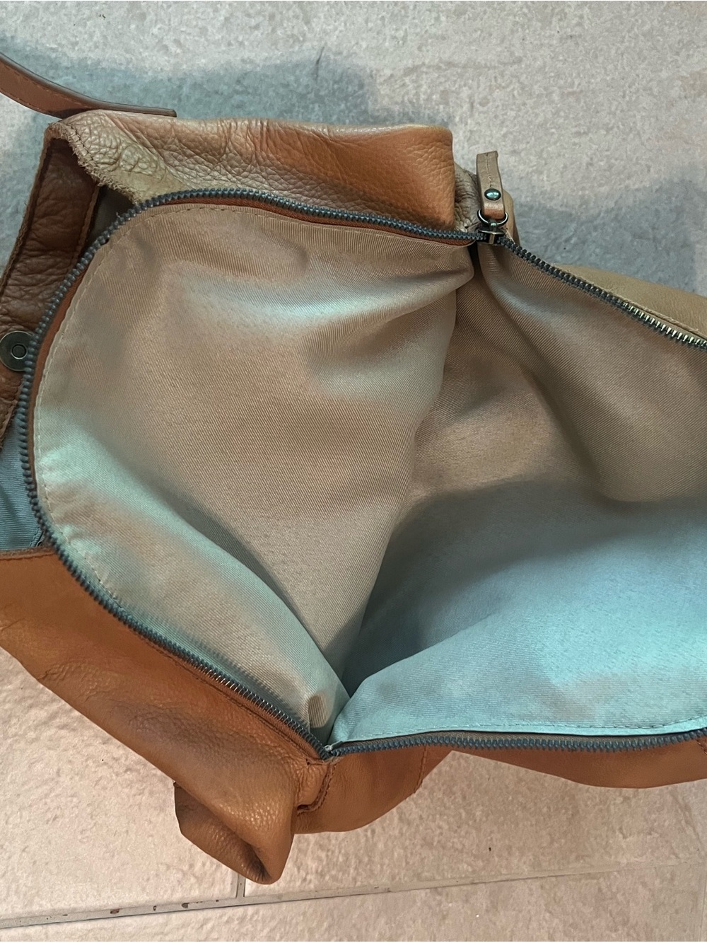 American Leather Co. Purse - Picture 5 of 5